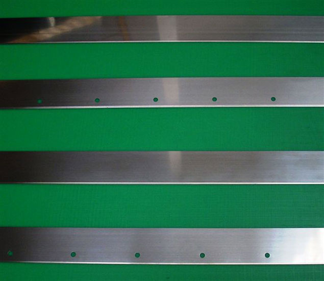 RACLA ACCIAIO INOX TEMPRATO TAGLIATA A MISURA CON O SENZA FORI